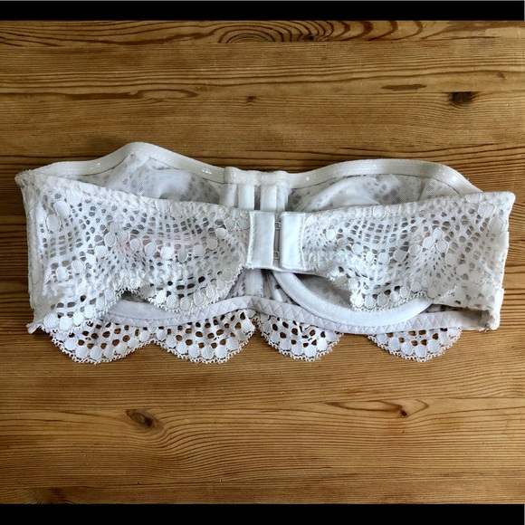 VS Strapless Bra Sz S - Picture 2 of 5